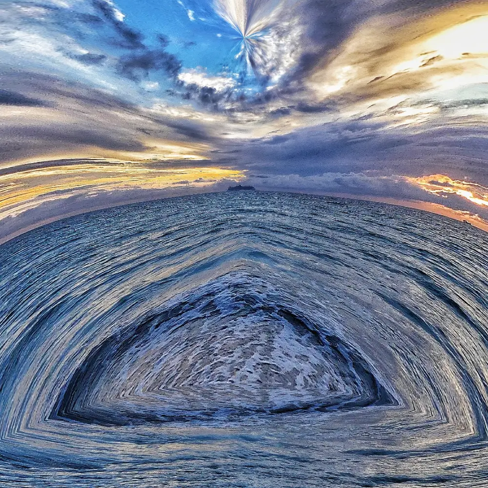 A picture of the ocean with a sky background